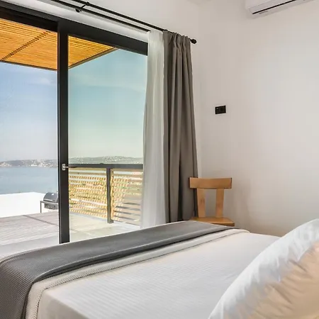 Mystique View 劳德哈塔