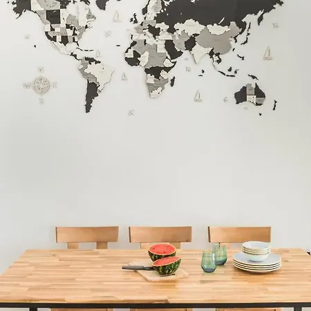 Mystique View 劳德哈塔